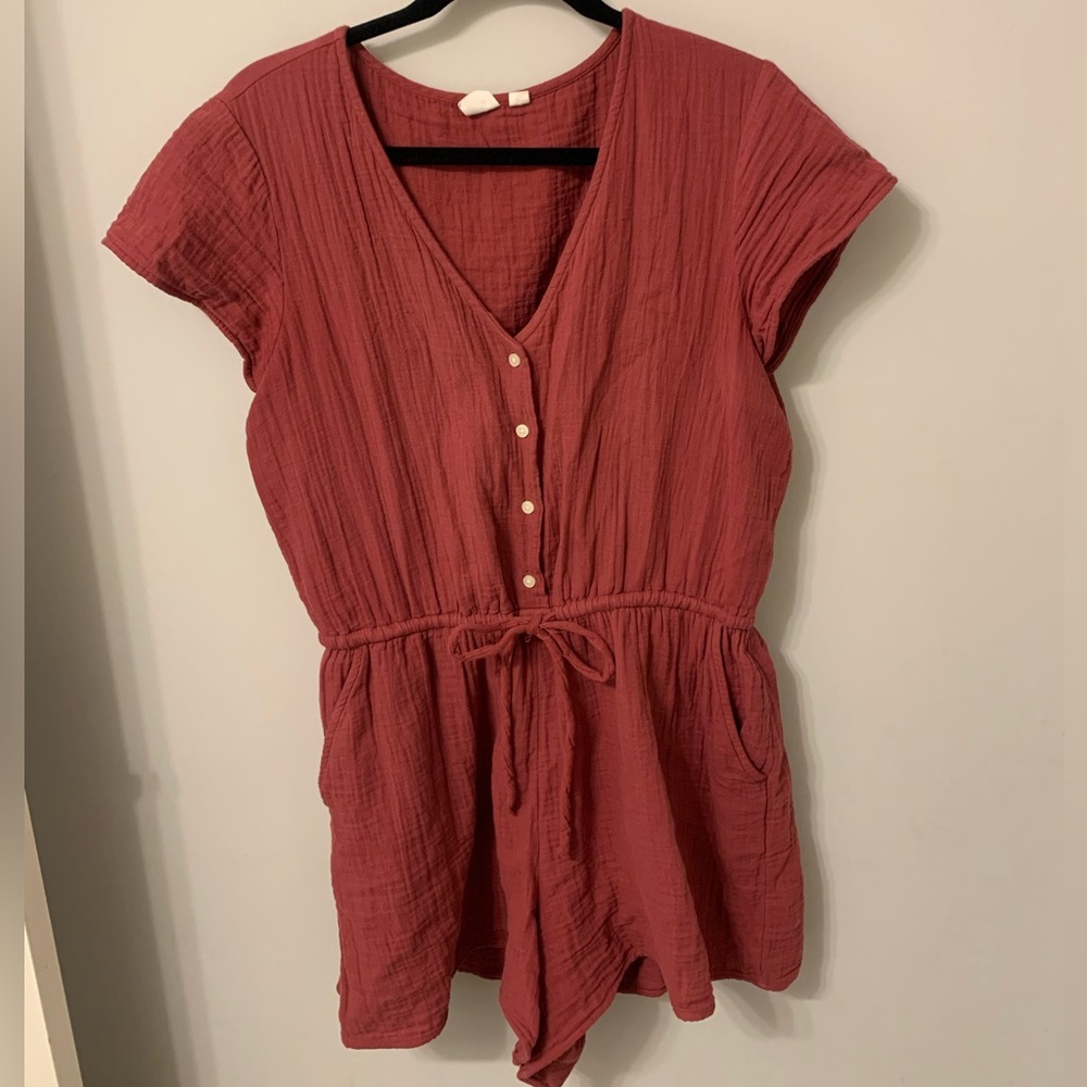 Gap V Neck Romper - size M
